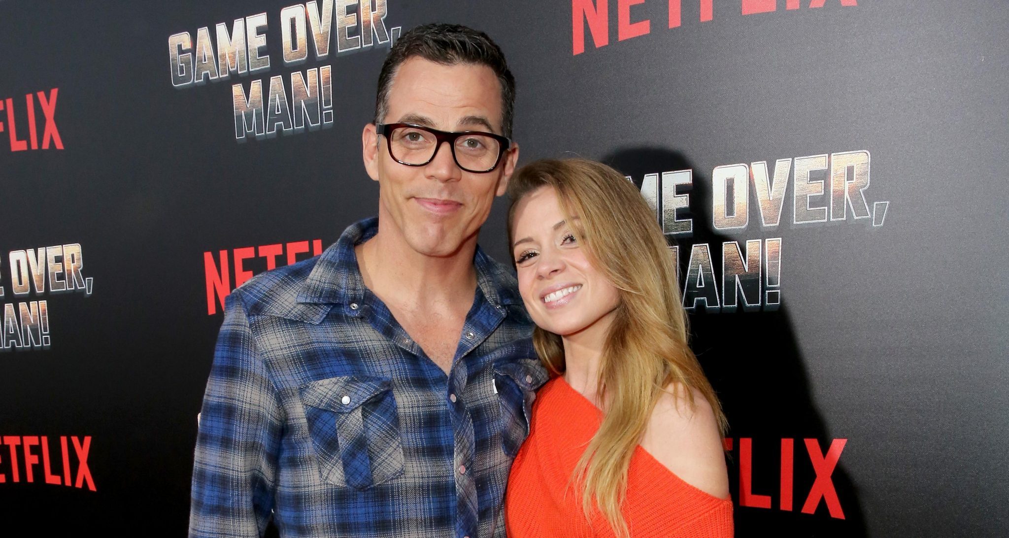 steve-o-l-and-lux-wright-attend-the-premiere-of-the-netflix-film-game-over-man-at-the-regency-village-westwood-4223750