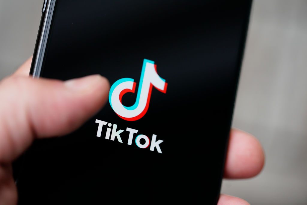 trump-to-ban-download-of-tiktok-app-before-sunday-2